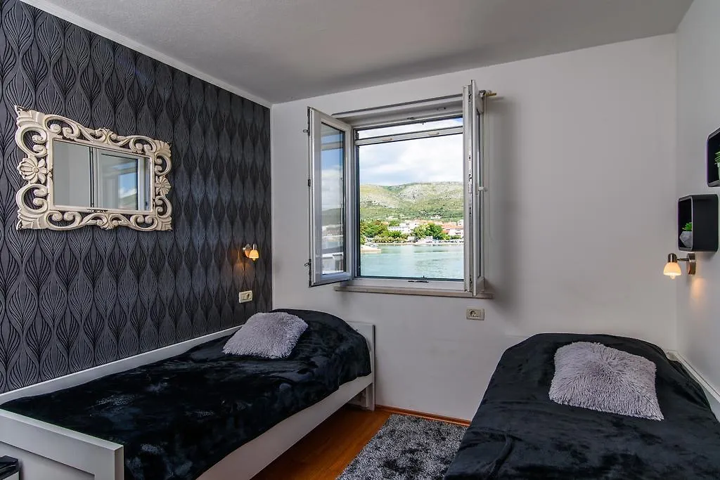 Villa Jidro Trogir