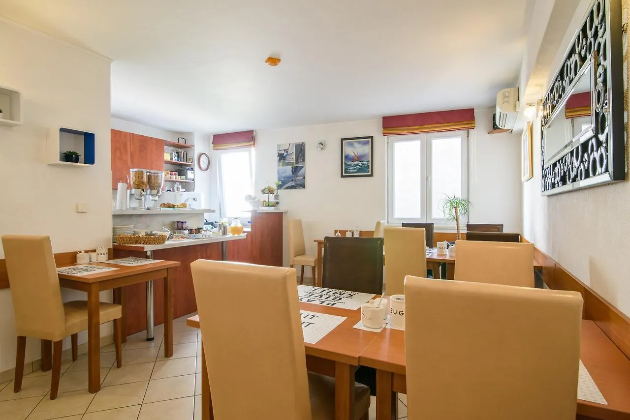 *** Aparthotel Villa Jidro Trogir Croatia